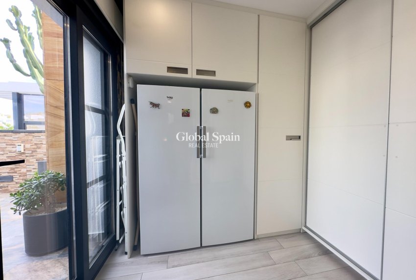 Revente - VILLA -
ORIHUELA COSTA - Lomas de Cabo Roig