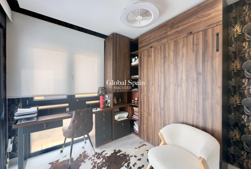 Revente - VILLA -
ORIHUELA COSTA - Lomas de Cabo Roig