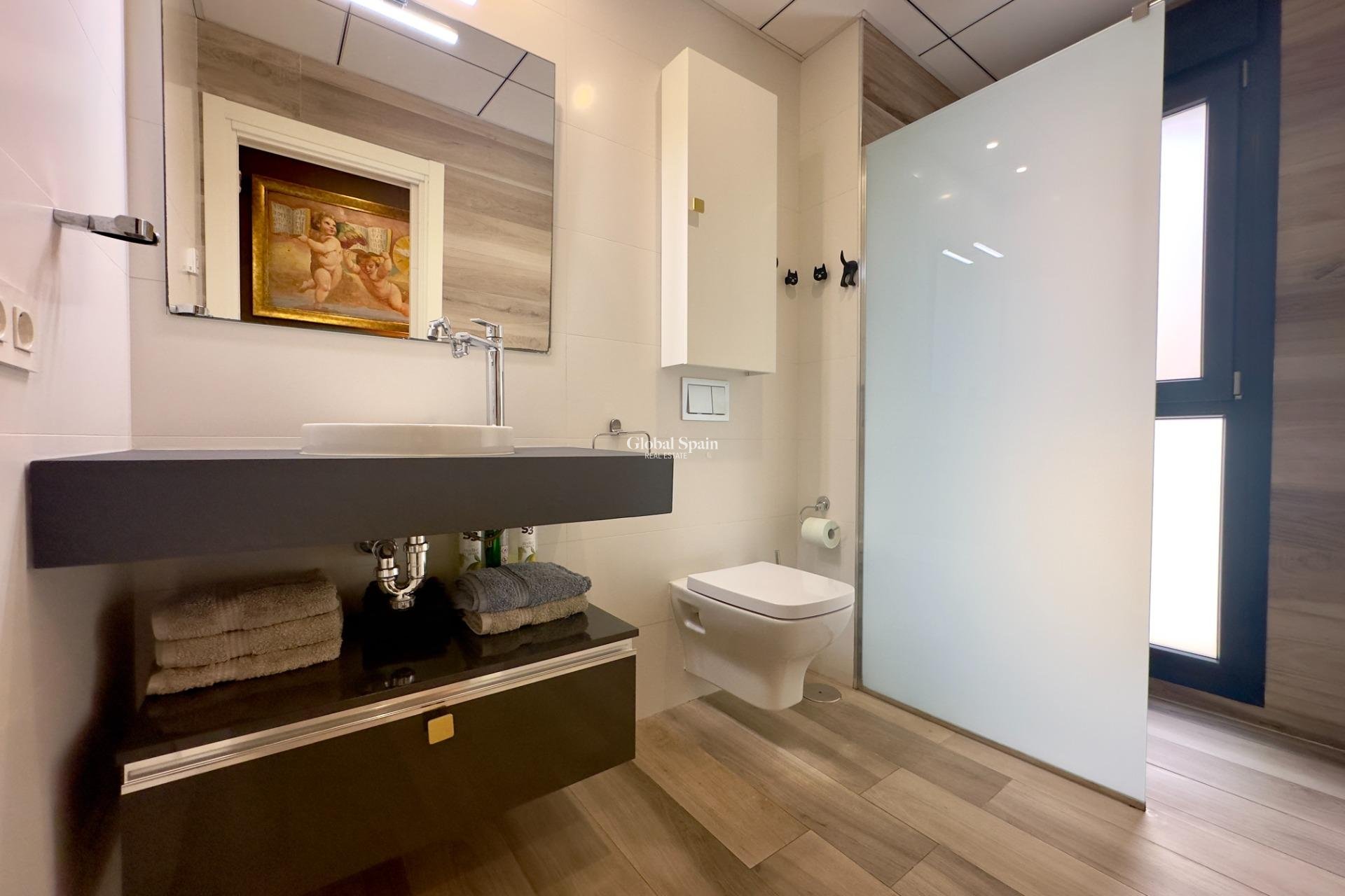 Revente - VILLA -
ORIHUELA COSTA - Lomas de Cabo Roig