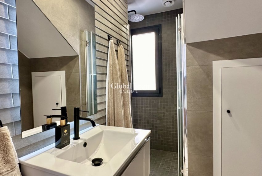 Revente - VILLA -
ORIHUELA COSTA - Lomas de Cabo Roig