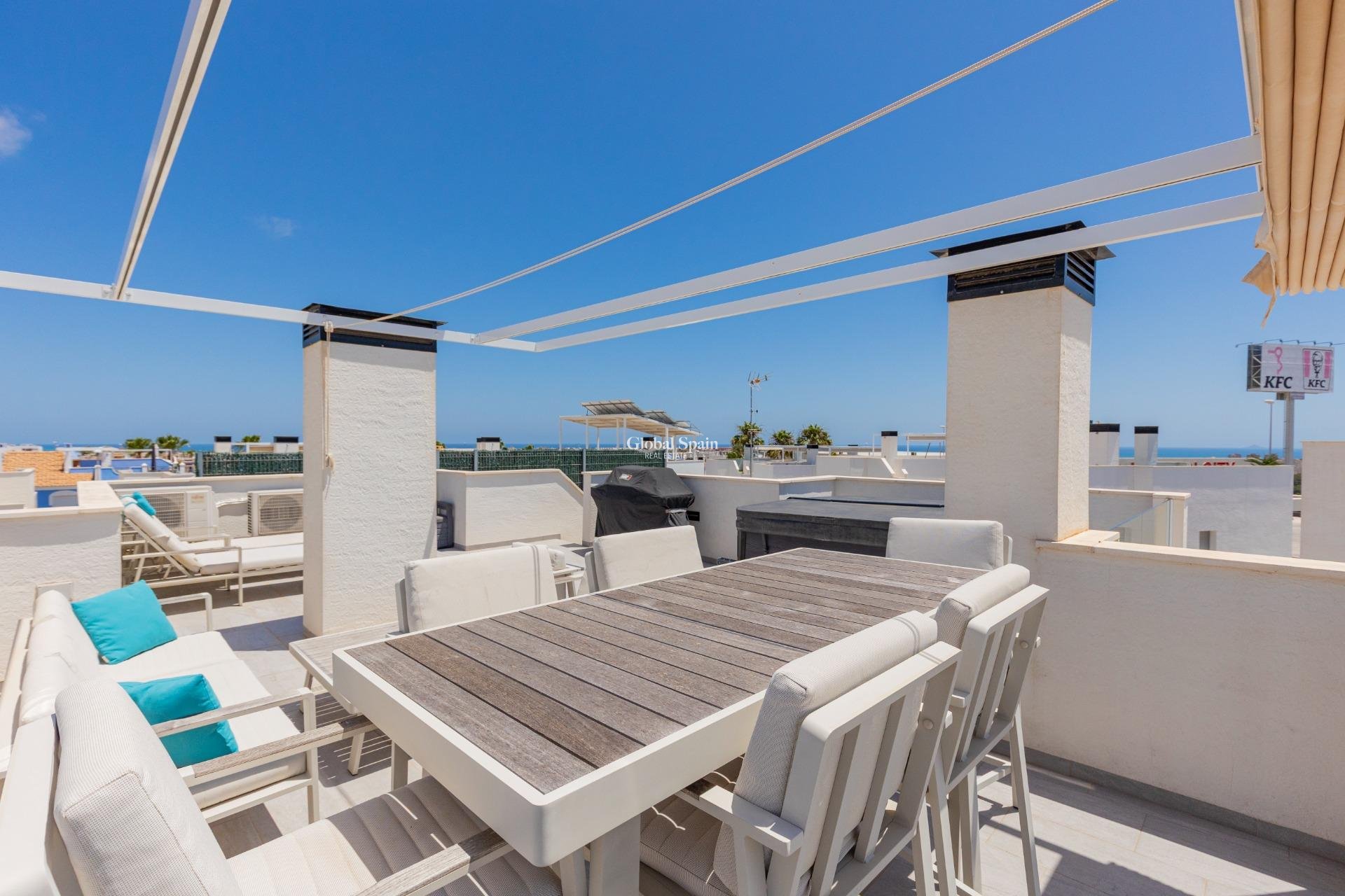 Revente - VILLA -
ORIHUELA COSTA - Lomas de Cabo Roig