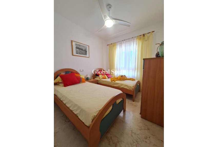 Revente - VILLA -
ORIHUELA COSTA - Lomas De Campoamor-las Ramblas