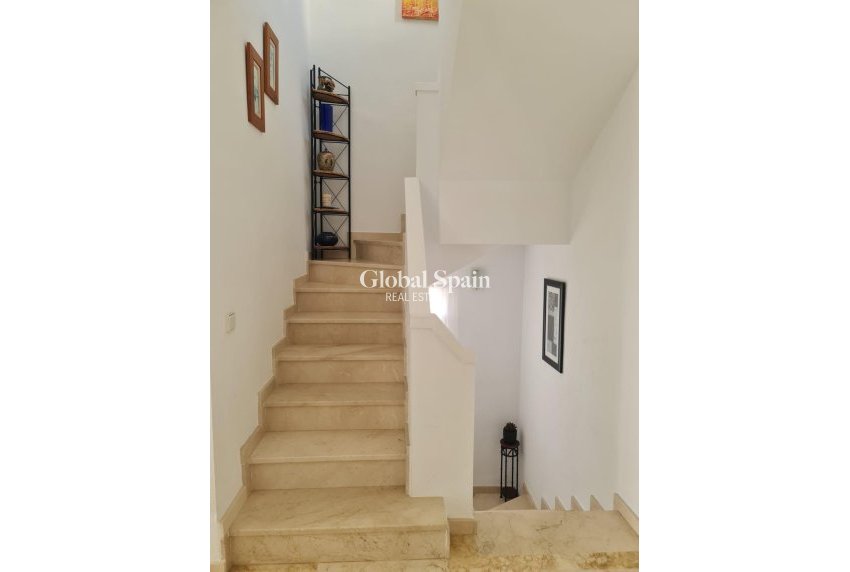 Revente - VILLA -
ORIHUELA COSTA - Lomas De Campoamor-las Ramblas