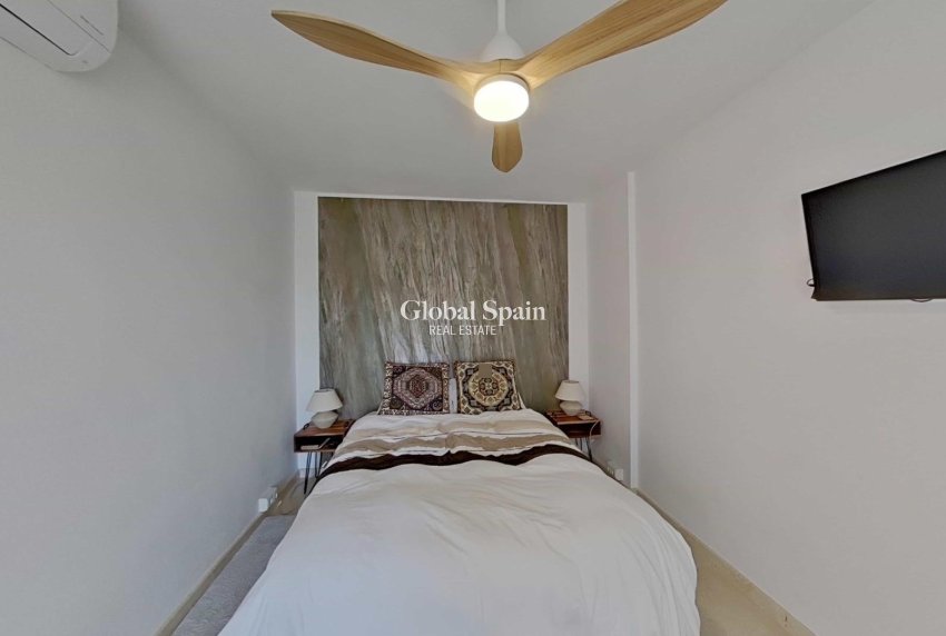 Revente - VILLA -
ORIHUELA COSTA - Lomas de Campoamor-Las Ramblas