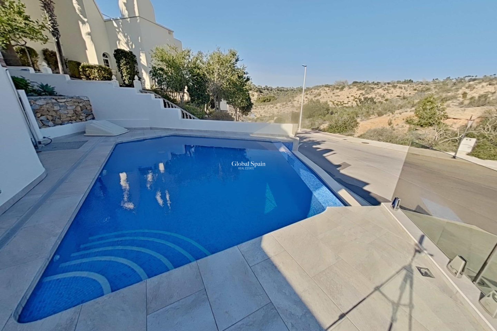 Revente - VILLA -
ORIHUELA COSTA - Lomas de Campoamor-Las Ramblas