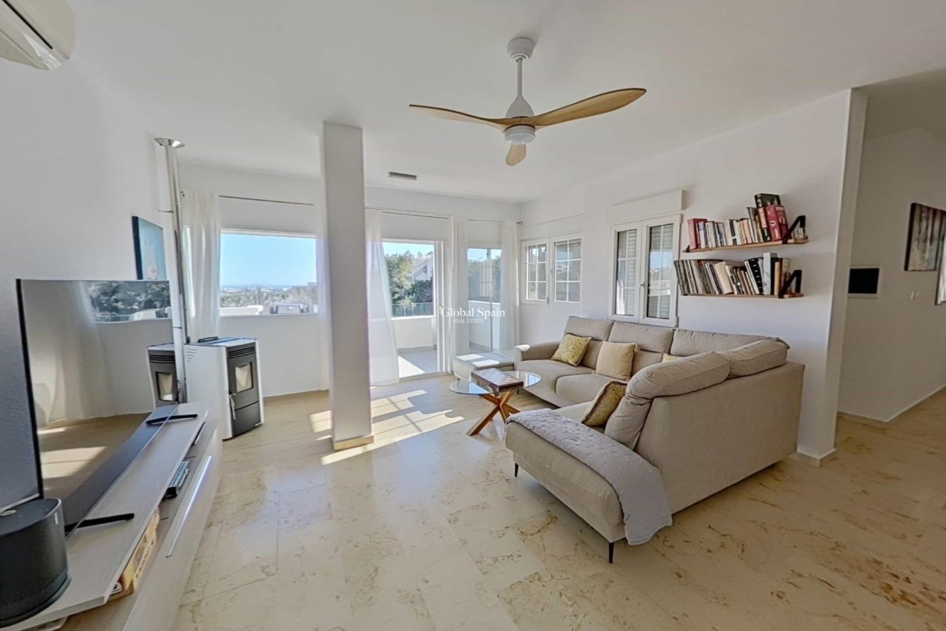 Revente - VILLA -
ORIHUELA COSTA - Lomas de Campoamor-Las Ramblas