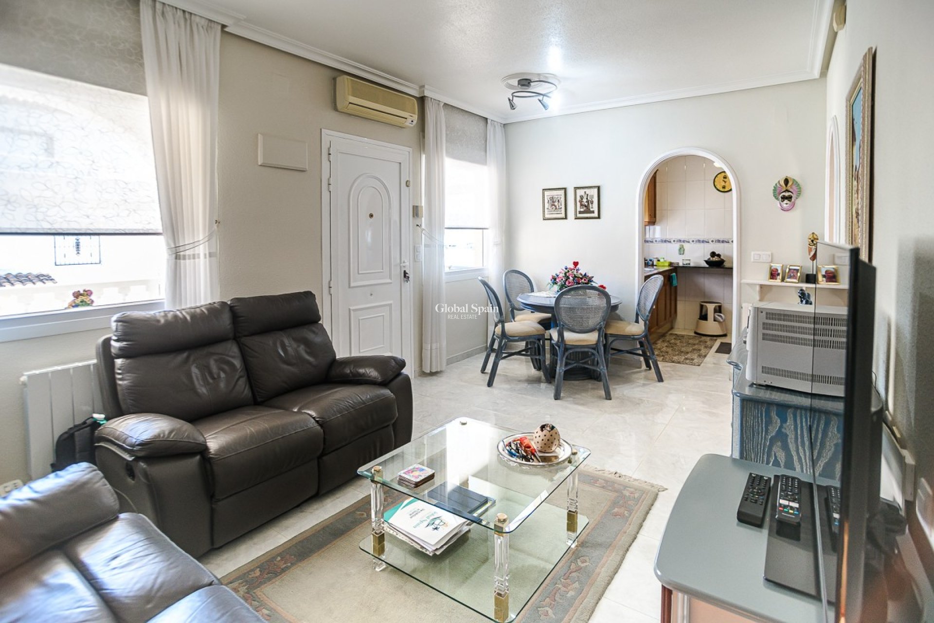 Revente - VILLA -
ORIHUELA COSTA - Los Altos