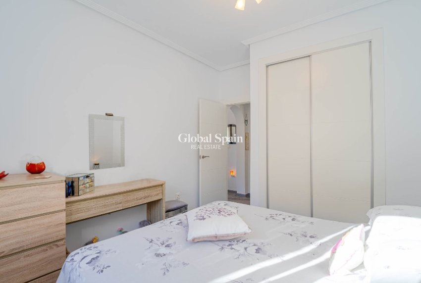 Revente - Villa -
ORIHUELA COSTA - LOS BALCONES - LOS ALTOS