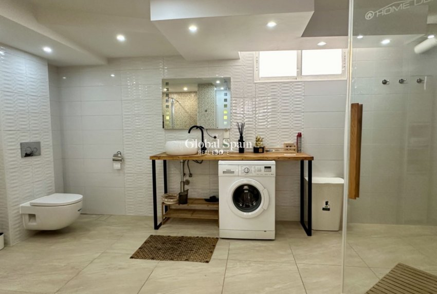 Revente - VILLA -
ORIHUELA COSTA - LOS BALCONES - LOS ALTOS