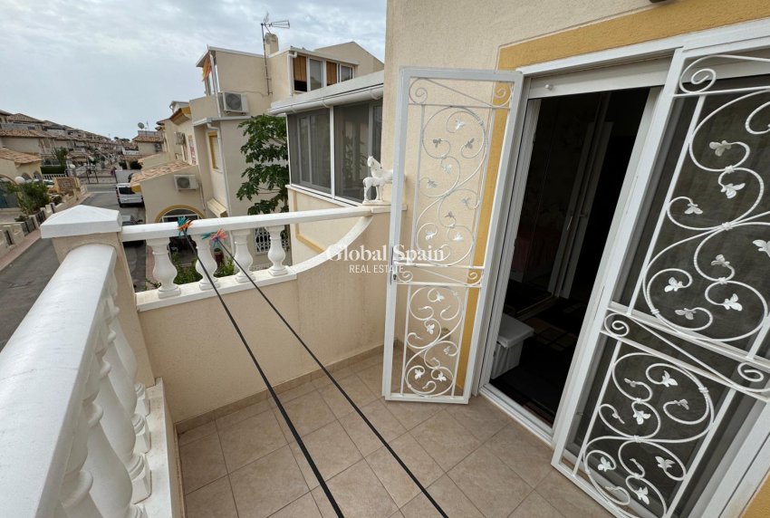 Revente - VILLA -
ORIHUELA COSTA - Los Dolses