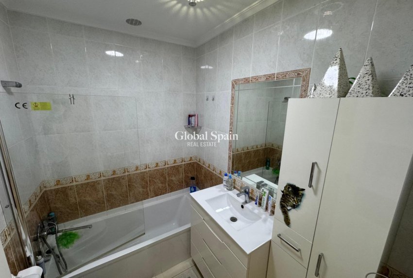 Revente - VILLA -
ORIHUELA COSTA - Los Dolses