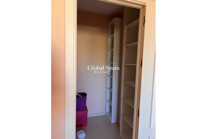 Revente - VILLA -
ORIHUELA COSTA - Orihuela Costa