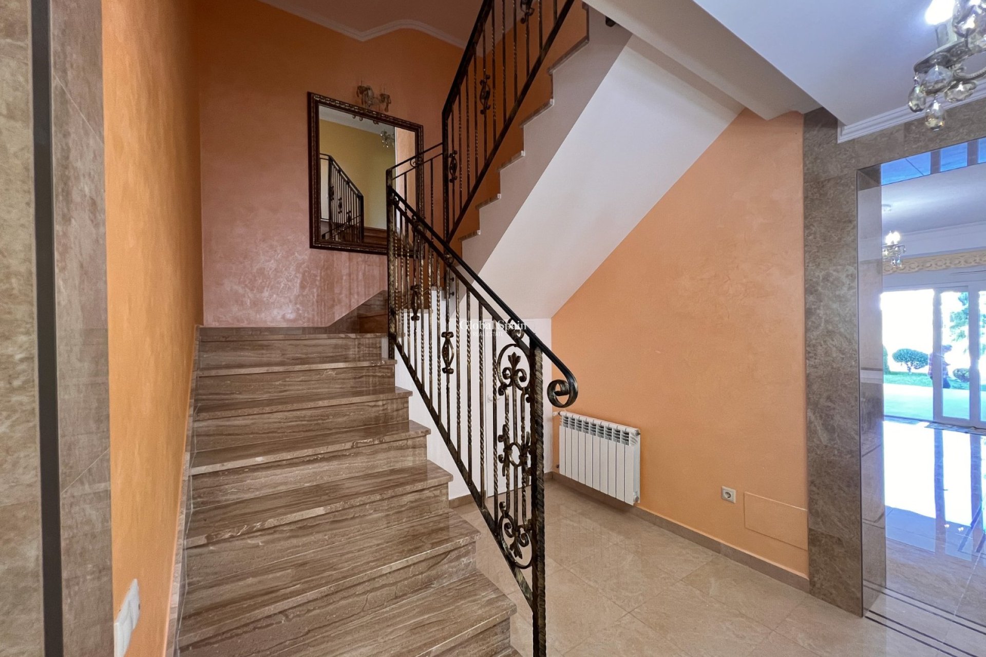 Revente - VILLA -
ORIHUELA COSTA - Orihuela Costa