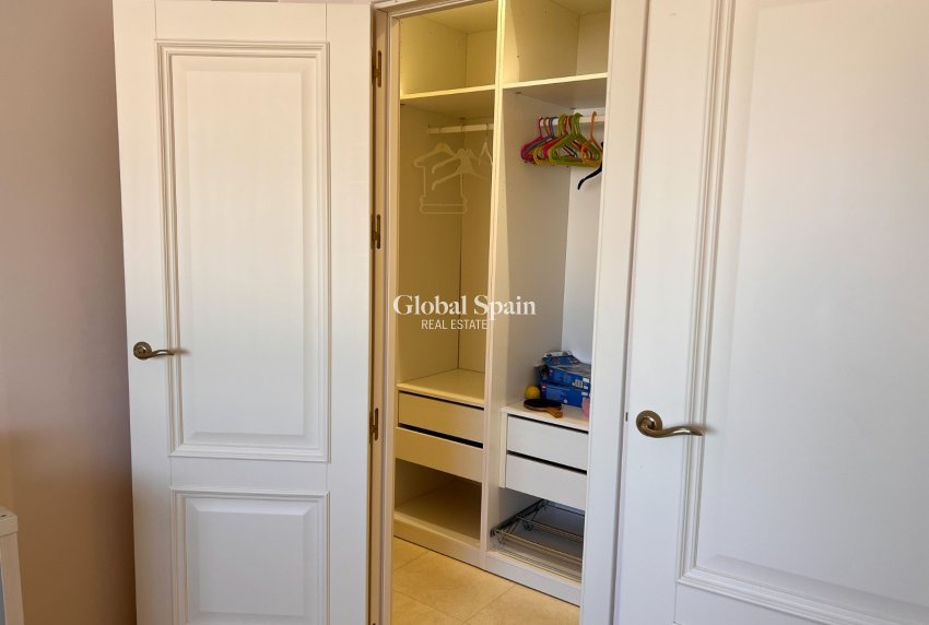 Revente - VILLA -
ORIHUELA COSTA - Orihuela Costa