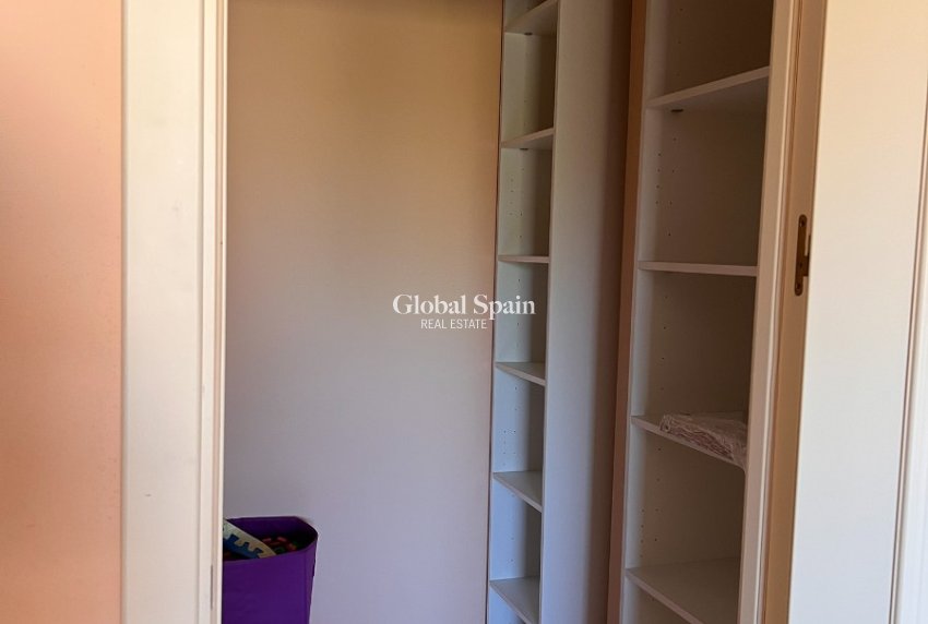 Revente - VILLA -
ORIHUELA COSTA - Orihuela Costa