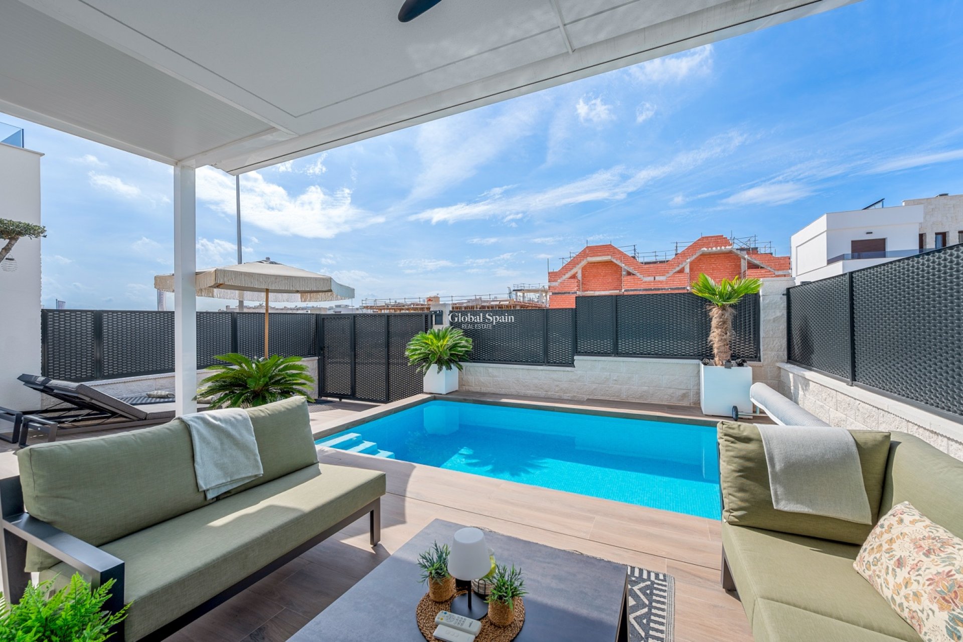 Revente - VILLA -
ORIHUELA COSTA - Orihuela
