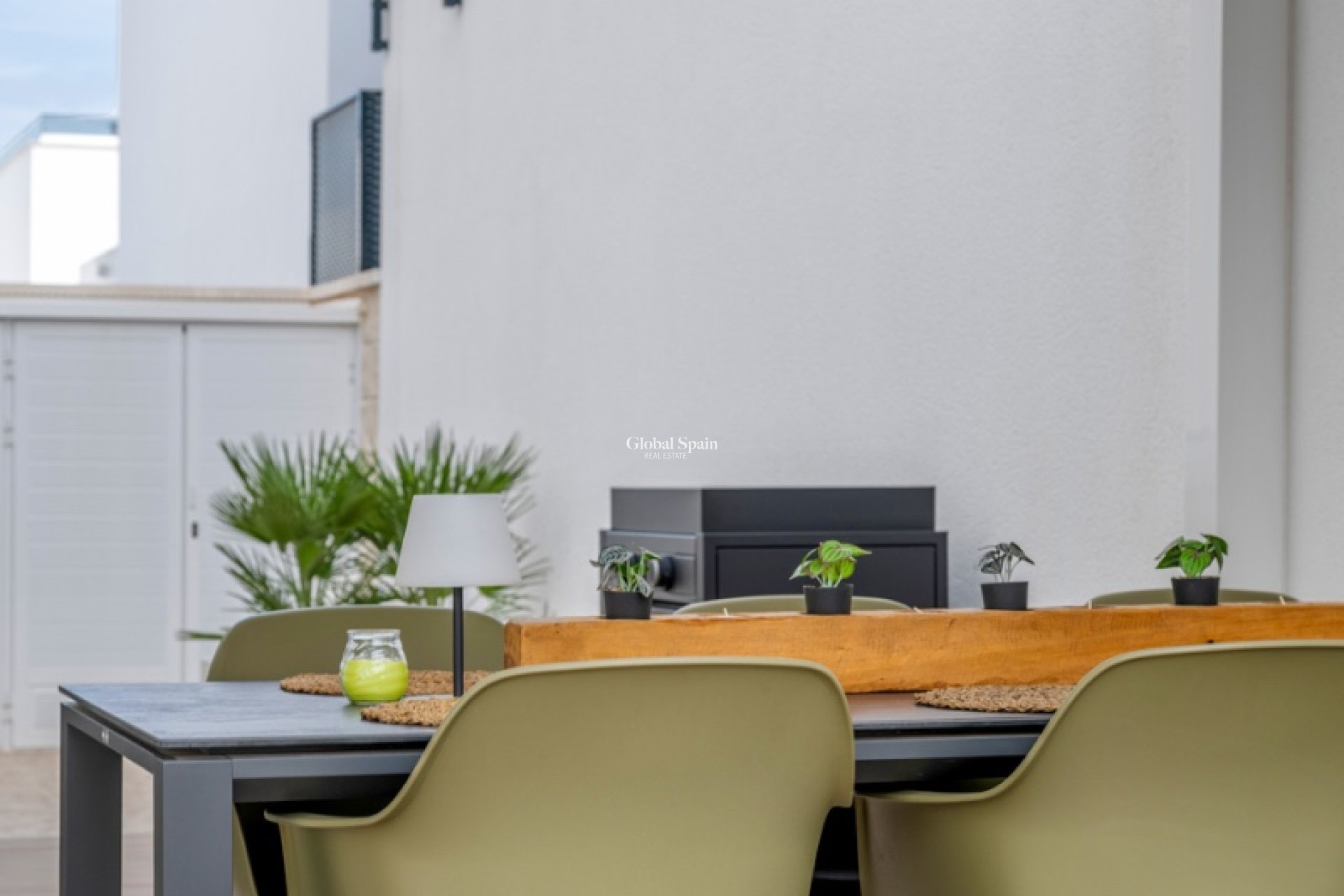 Revente - VILLA -
ORIHUELA COSTA - Orihuela
