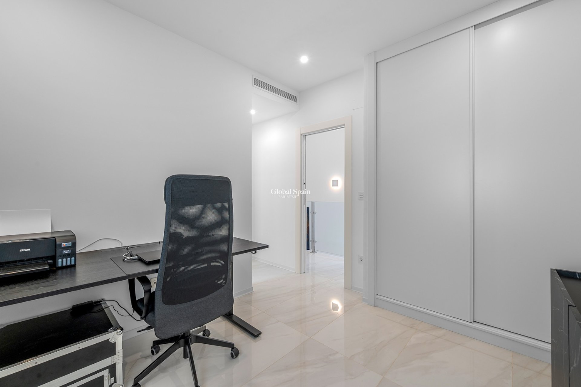 Revente - VILLA -
ORIHUELA COSTA - Orihuela