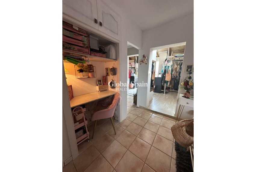 Revente - VILLA -
ORIHUELA COSTA - Playa Flamenca