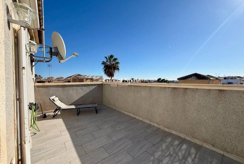 Revente - VILLA -
ORIHUELA COSTA - Playa Flamenca