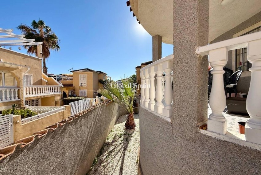 Revente - VILLA -
ORIHUELA COSTA - Playa Flamenca