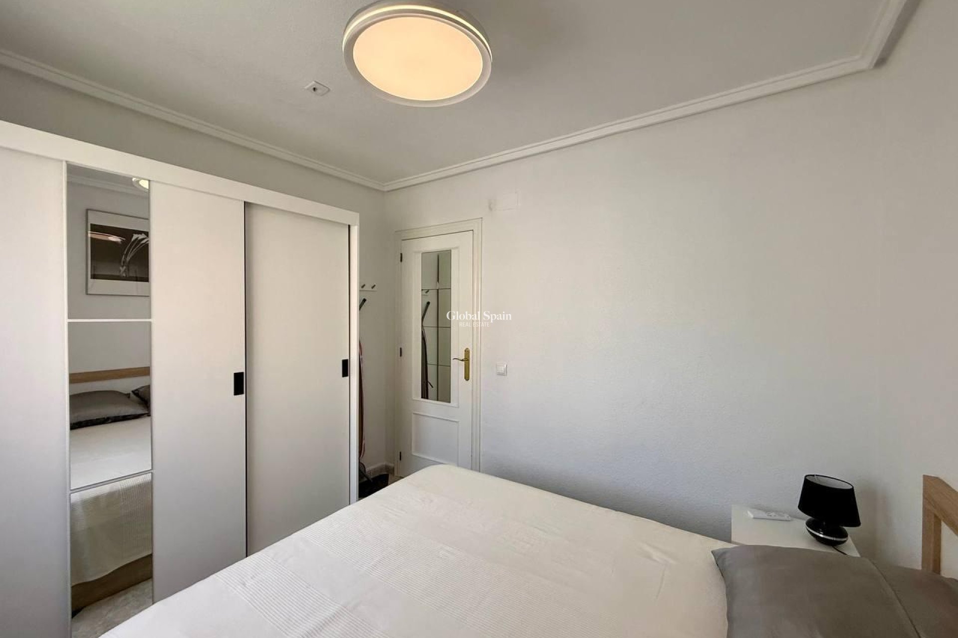 Revente - VILLA -
ORIHUELA COSTA - Playa Flamenca