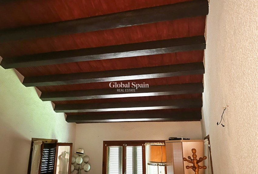 Revente - VILLA -
ORIHUELA COSTA - Punta Prima