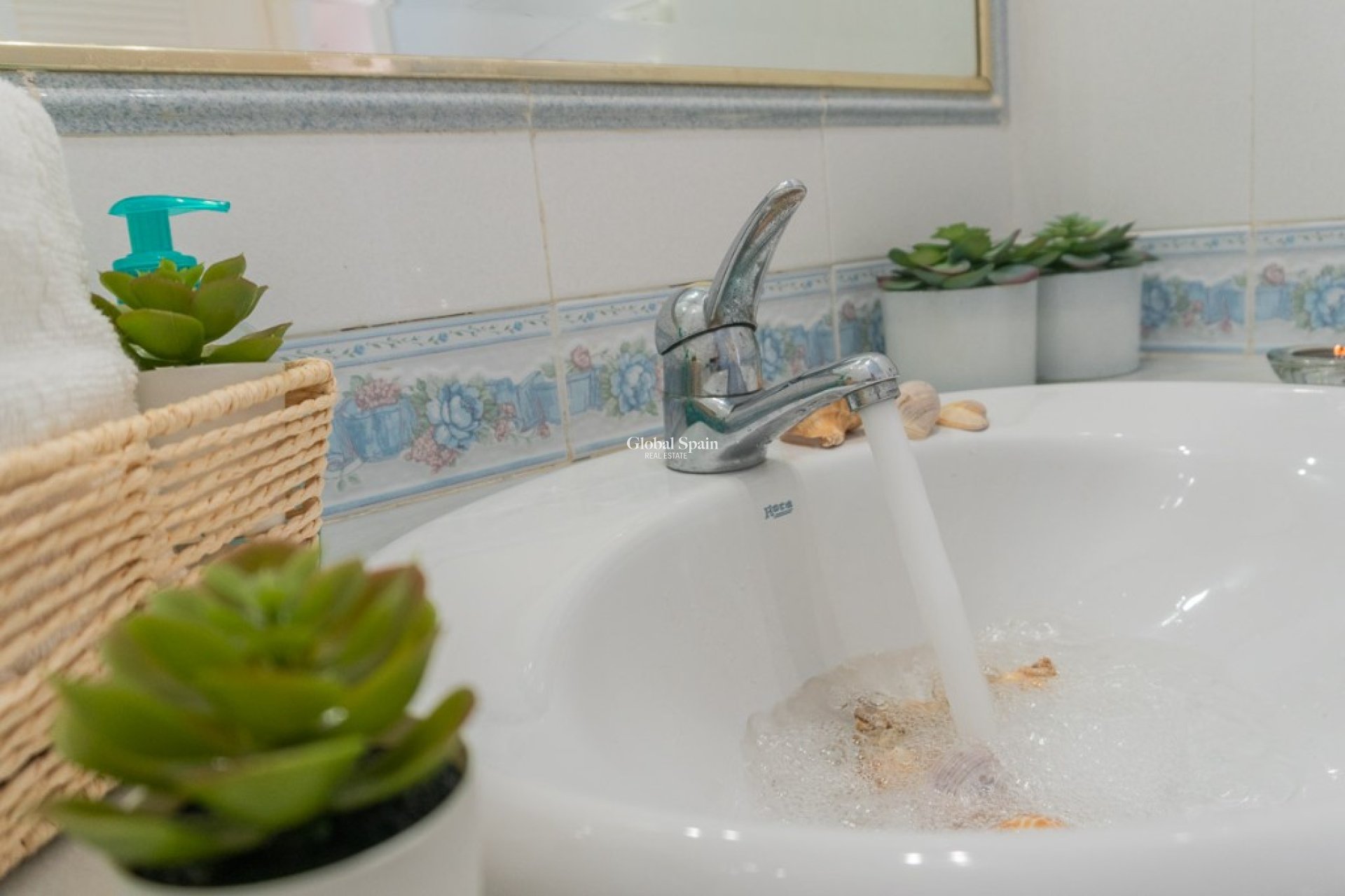 Revente - Villa -
ORIHUELA COSTA - VILLAMARTÍN