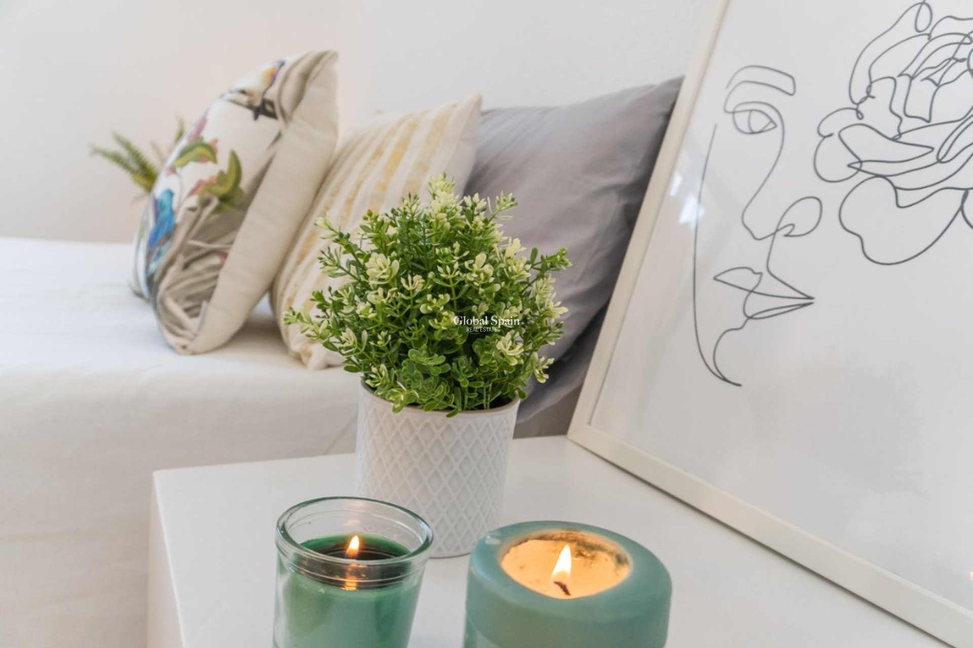 Revente - Villa -
ORIHUELA COSTA - VILLAMARTÍN