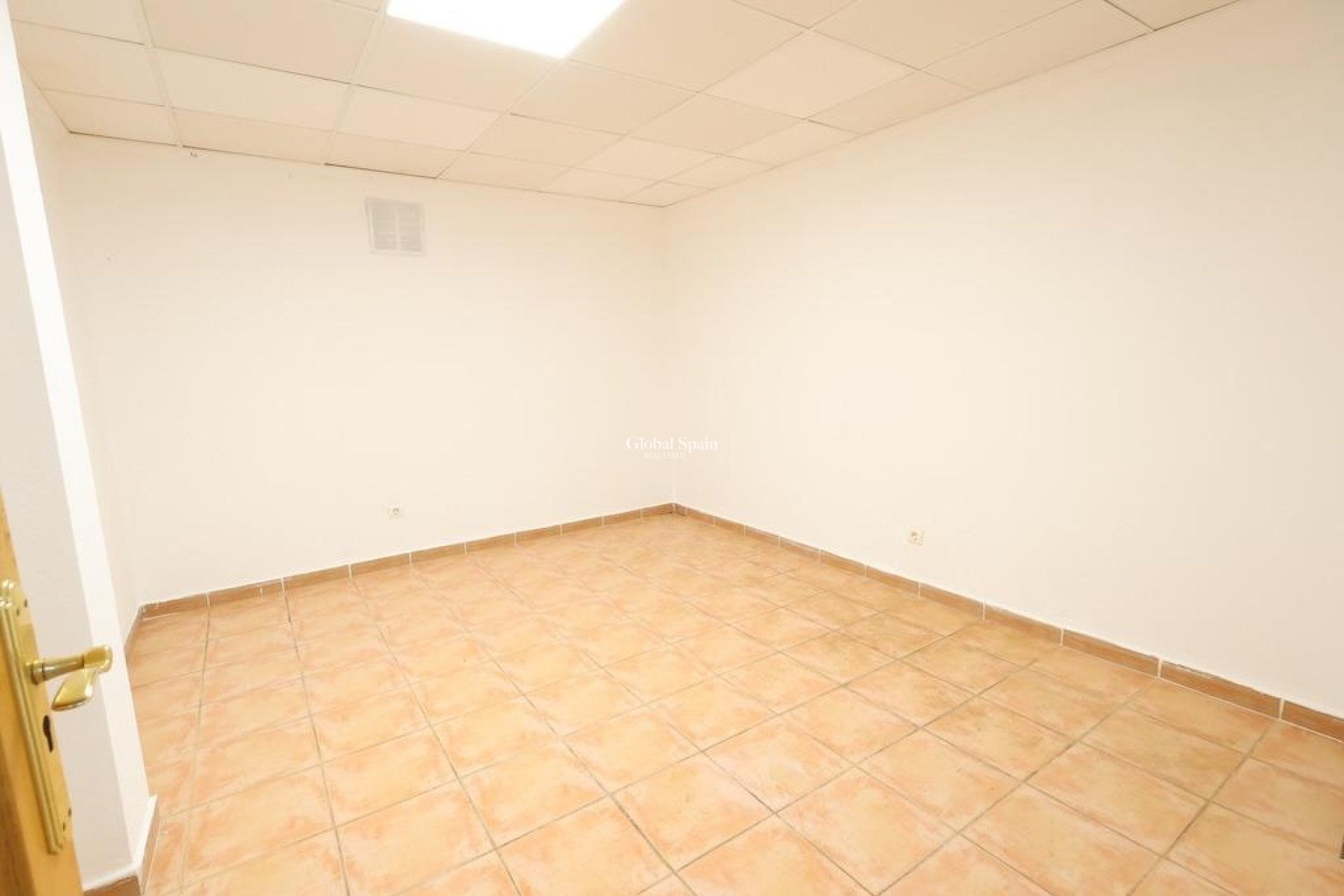 Revente - VILLA -
ORIHUELA COSTA - VILLAMARTÍN