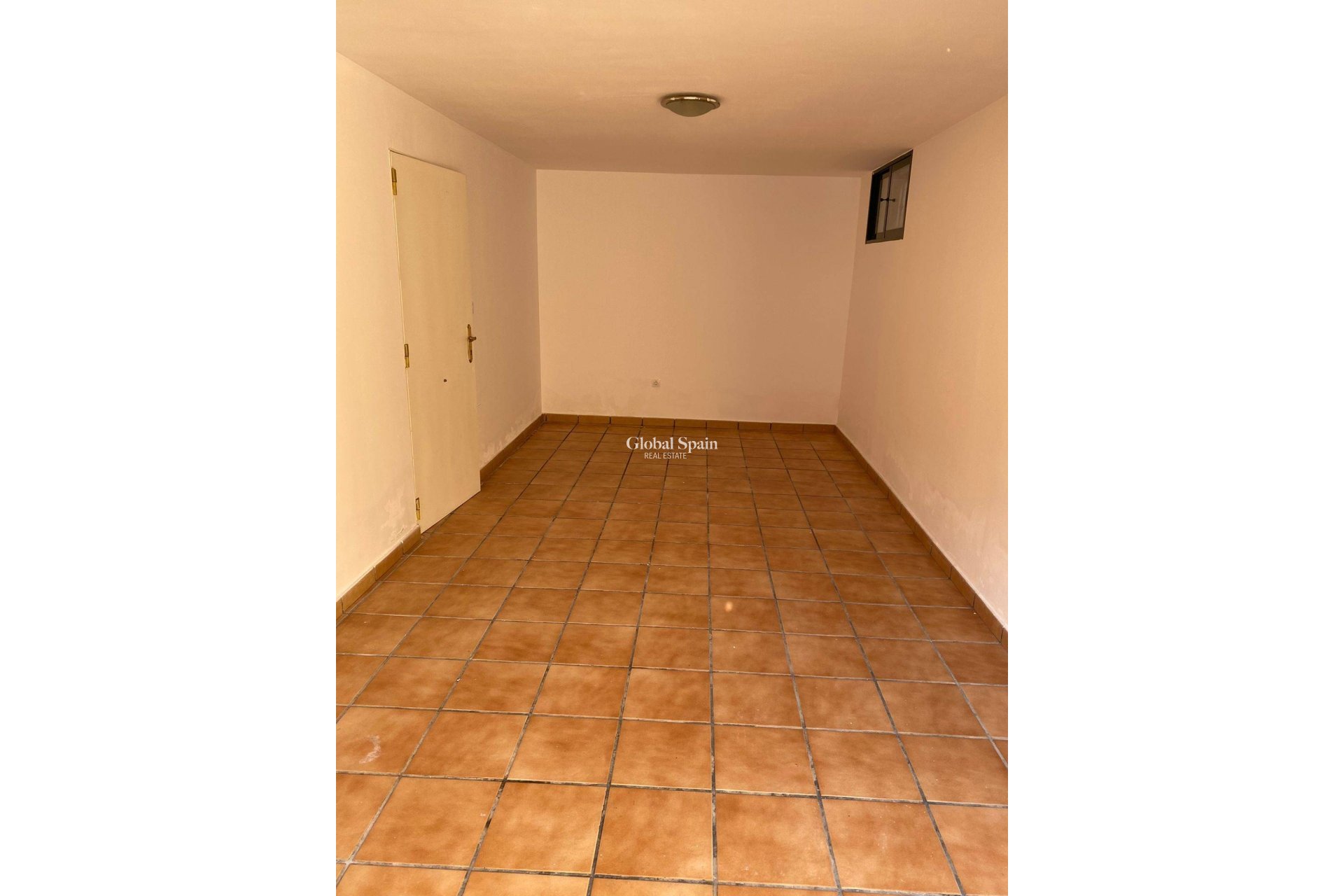 Revente - VILLA -
ORIHUELA COSTA - VILLAMARTÍN