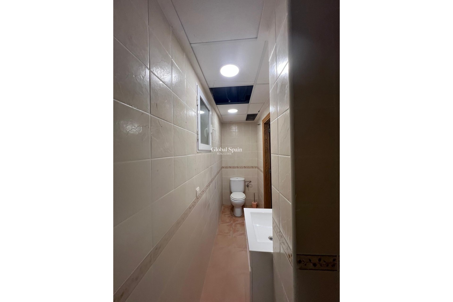 Revente - VILLA -
ORIHUELA COSTA - VILLAMARTÍN