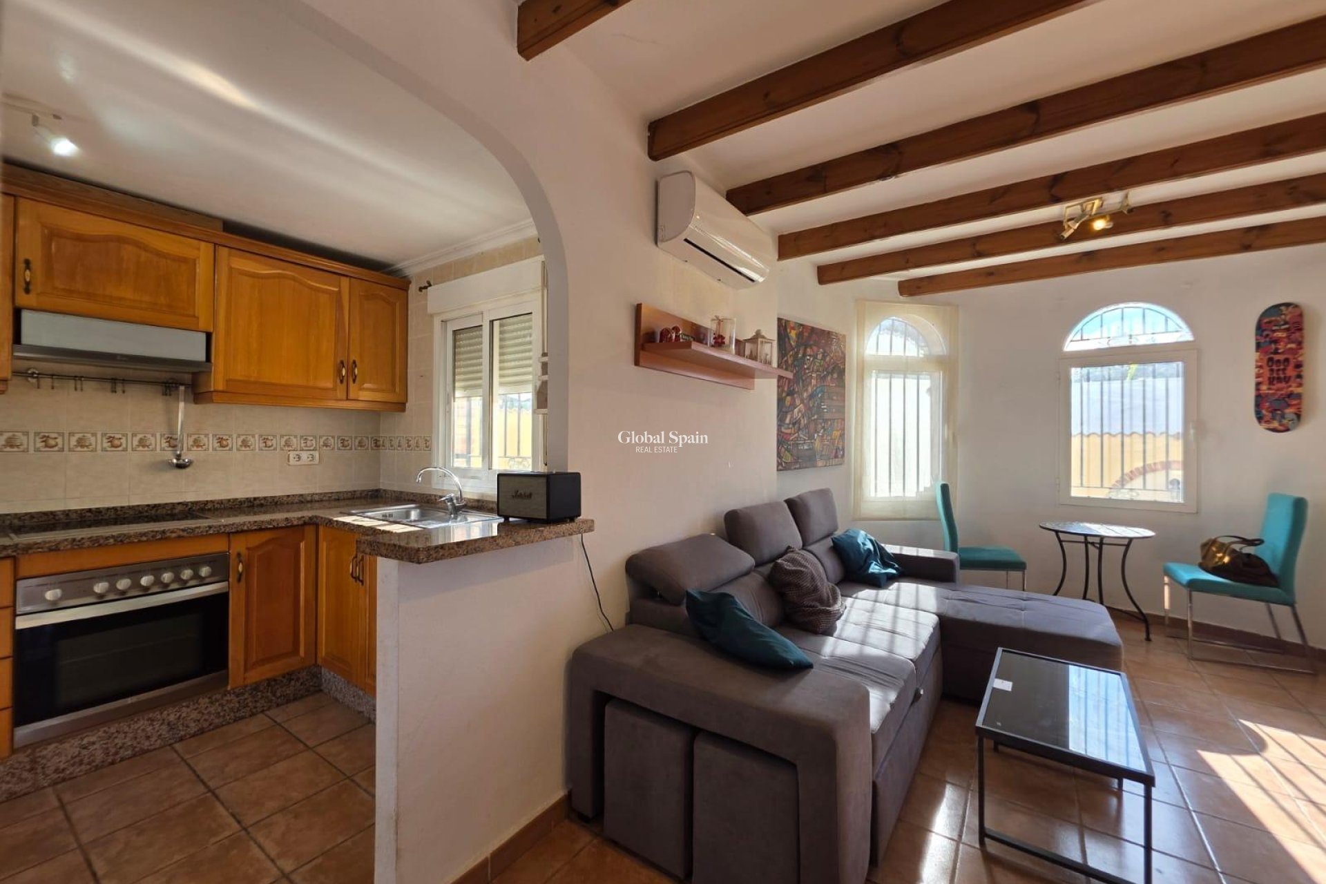 Revente - VILLA -
ORIHUELA COSTA - VILLAMARTÍN