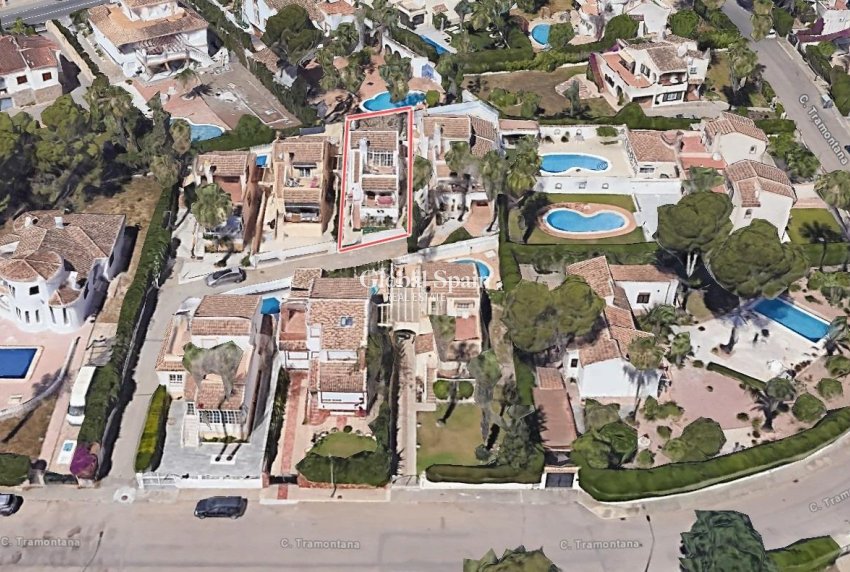 Revente - VILLA -
ORIHUELA COSTA - VILLAMARTÍN