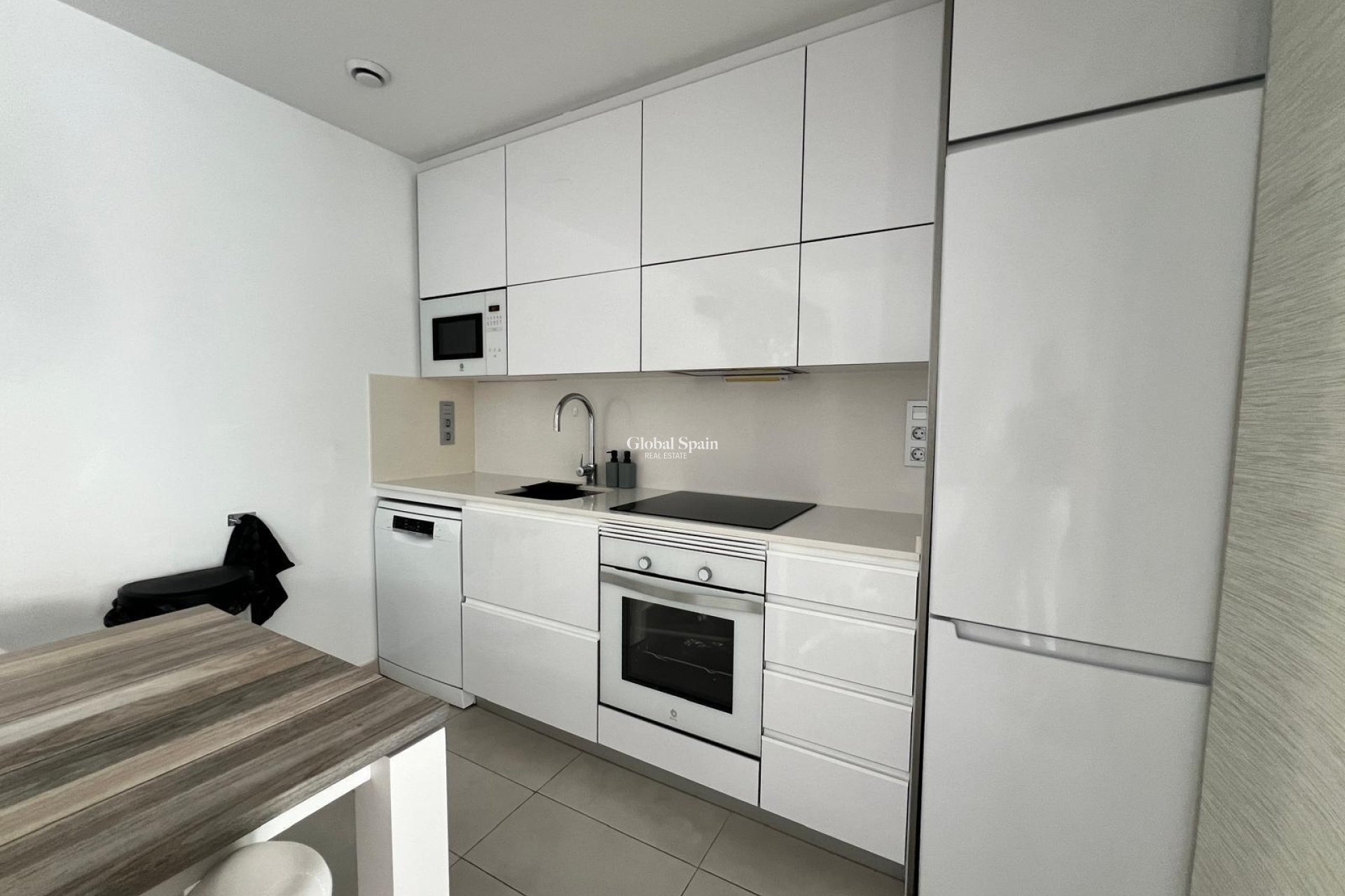 Revente - VILLA -
ORIHUELA COSTA - VILLAMARTÍN