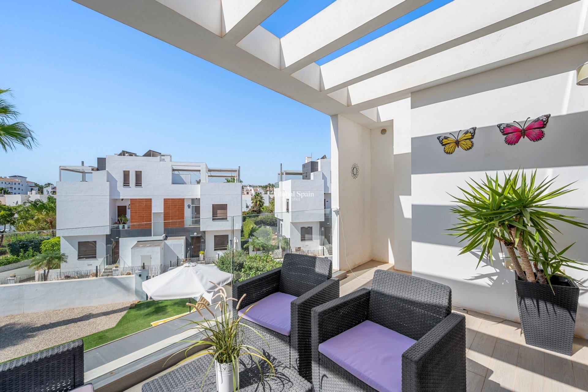 Revente - VILLA -
ORIHUELA COSTA - VILLAMARTÍN