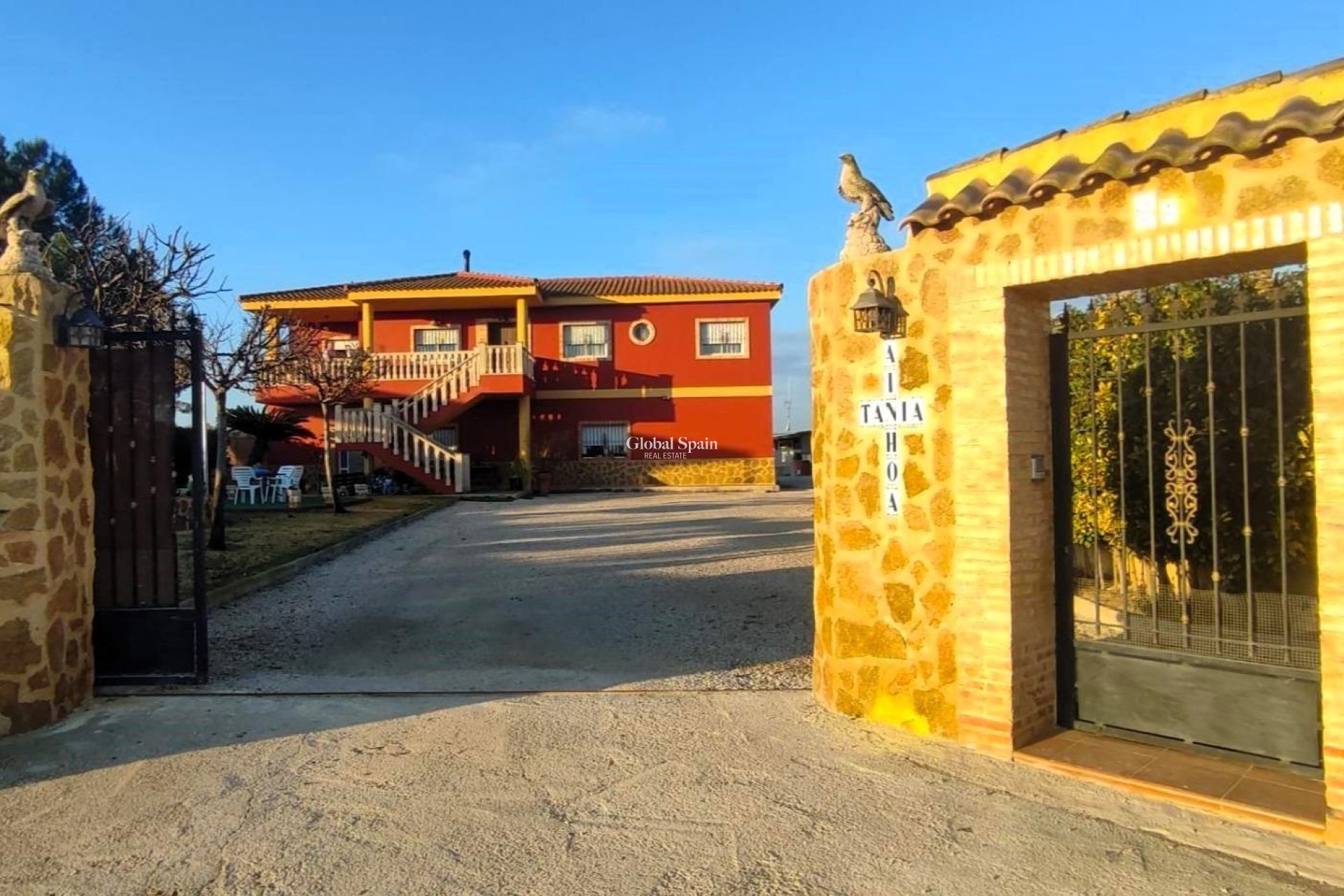 Revente - VILLA -
ORIHUELA - Desamparados-hurchillo-torremendo