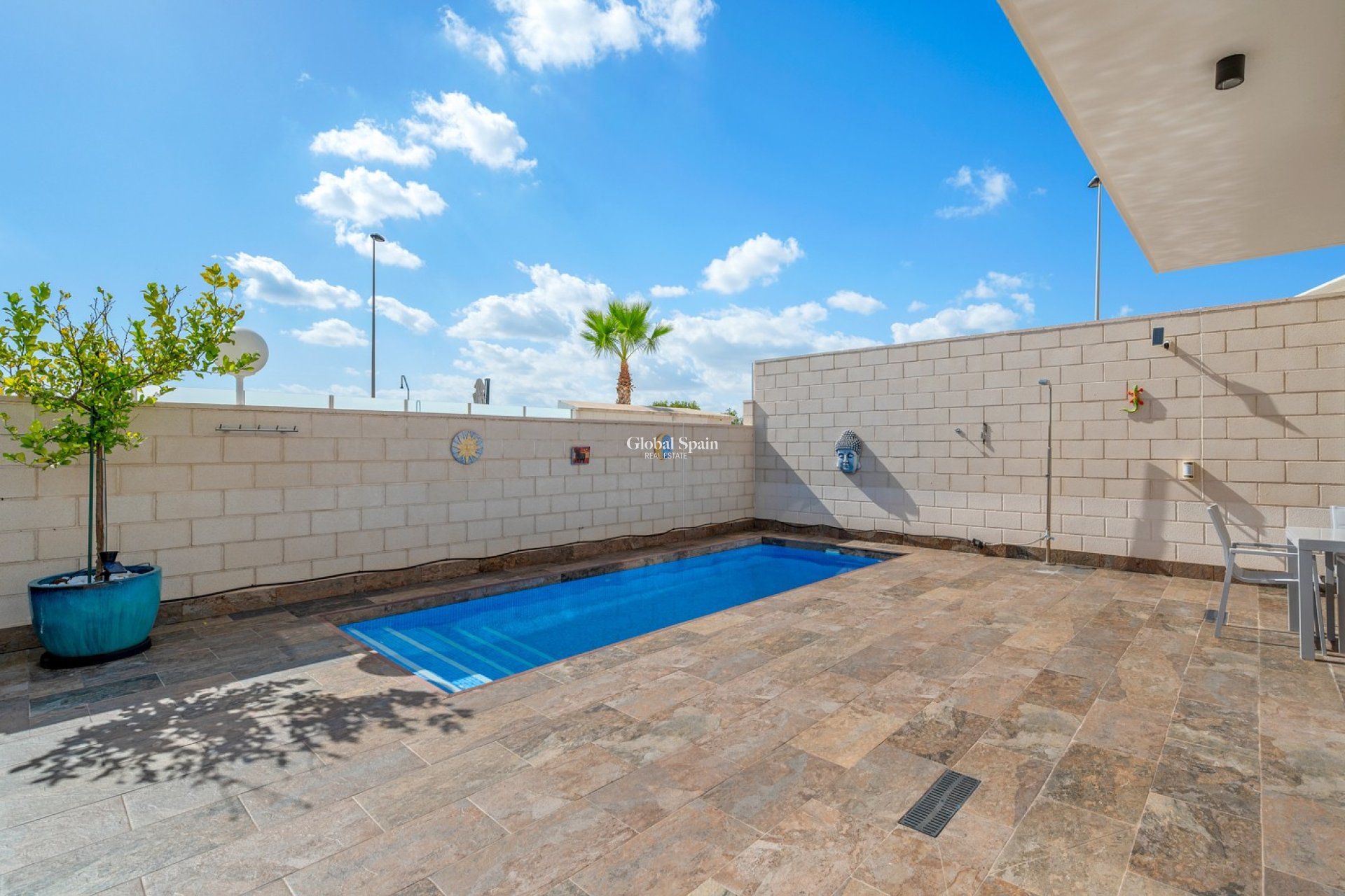 Revente - VILLA -
ORIHUELA - Inland