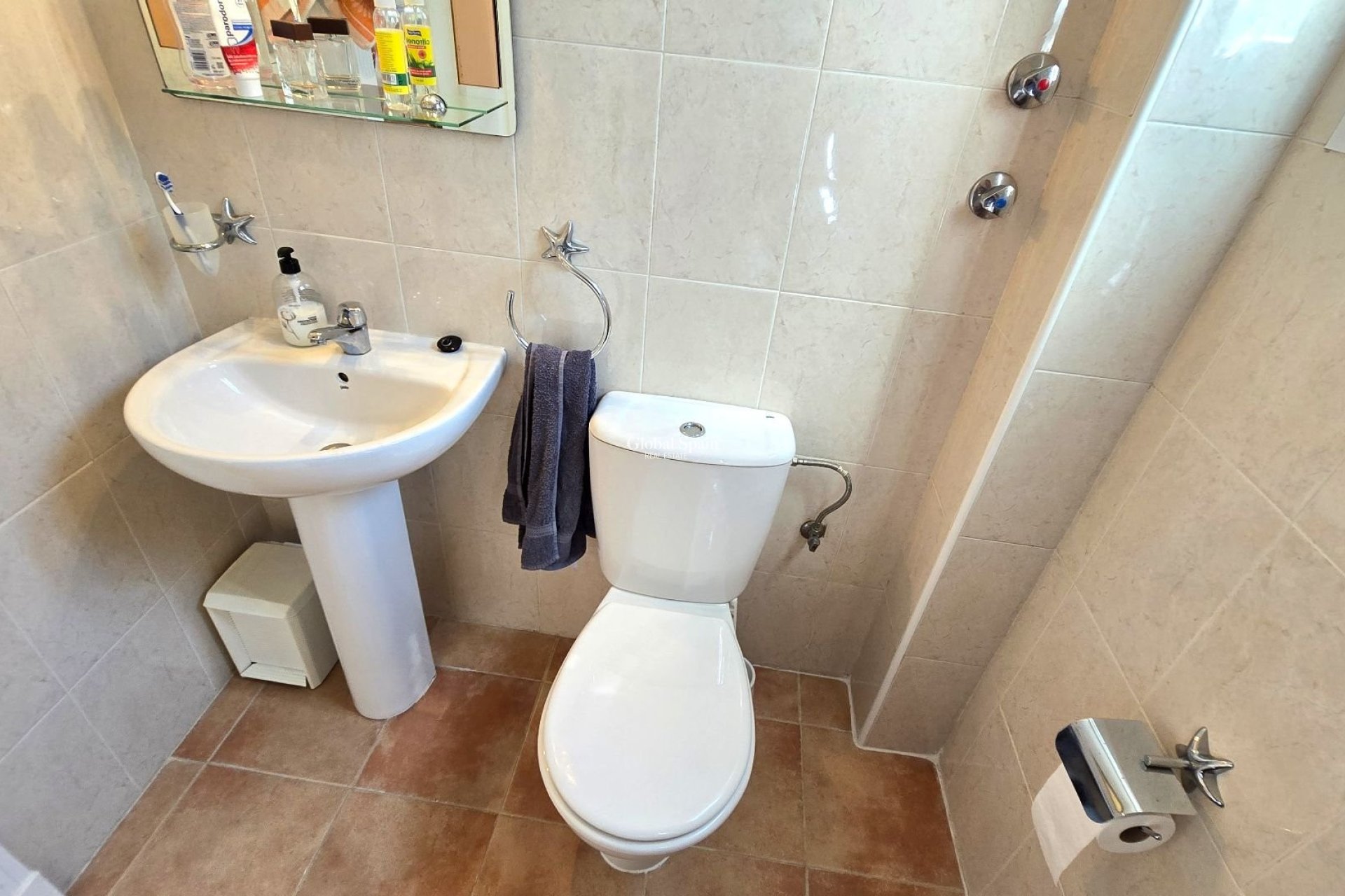 Revente - VILLA -
ORIHUELA - Inland