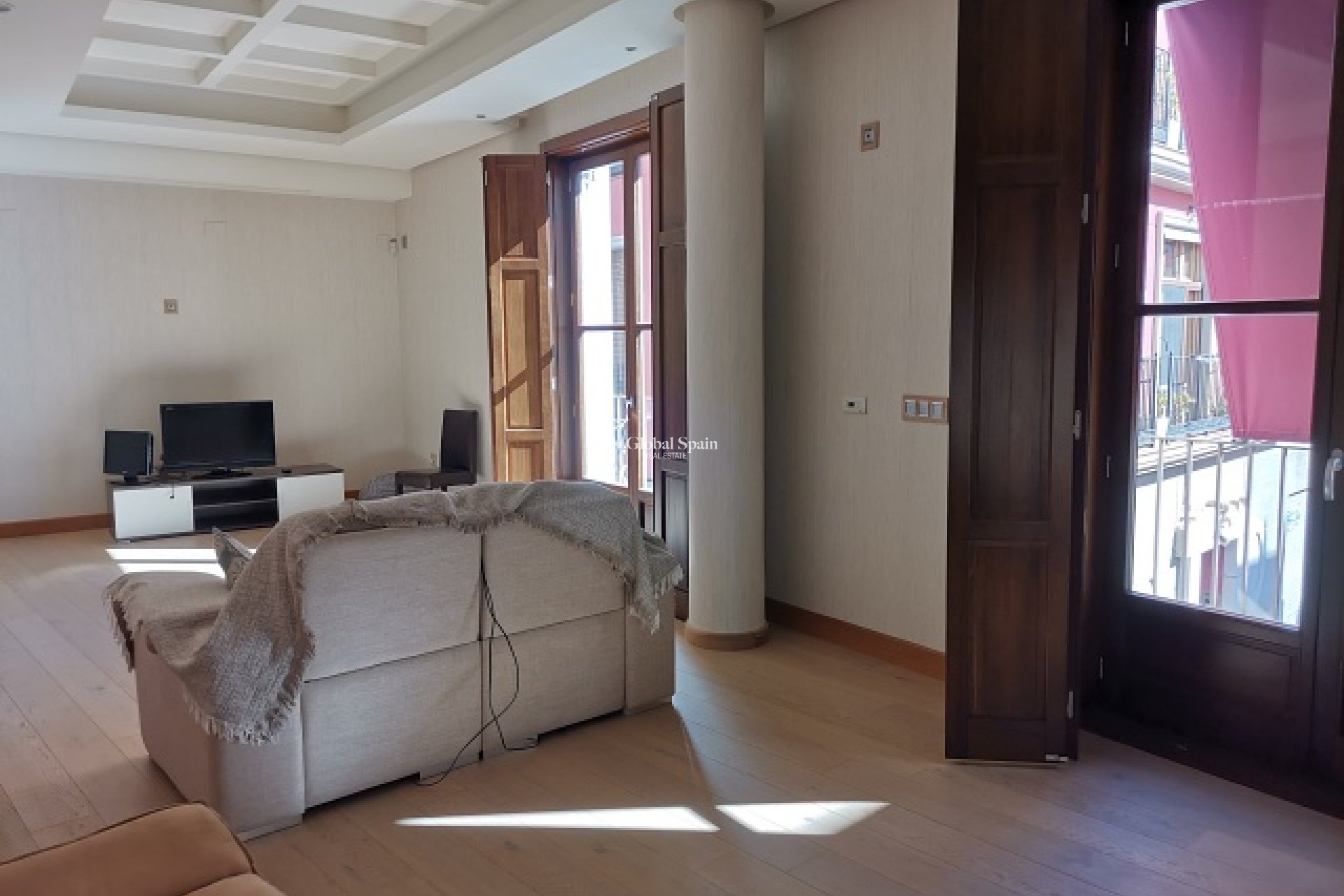 Revente - VILLA -
ORIHUELA - Inland