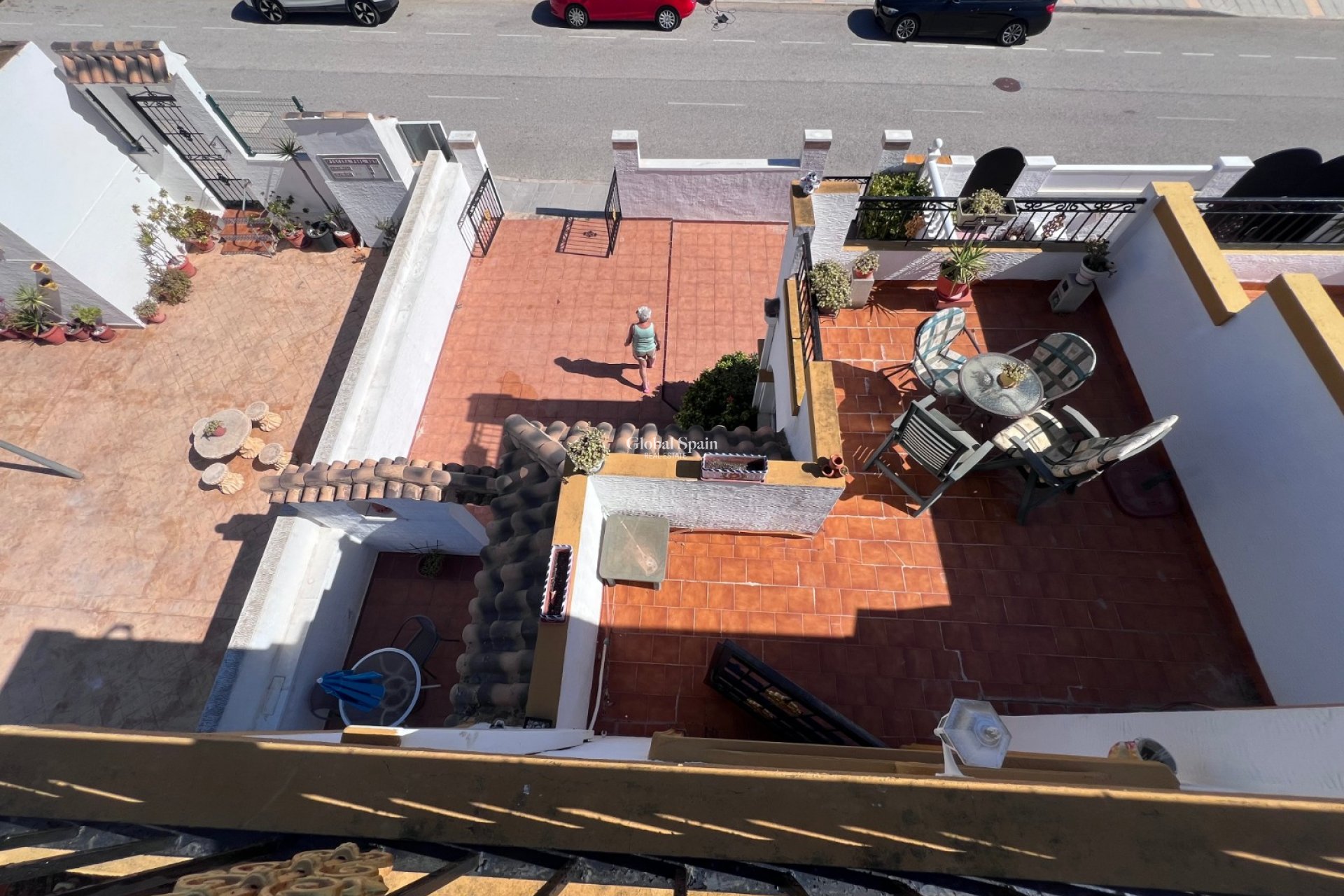 Revente - VILLA -
ORIHUELA - Inland