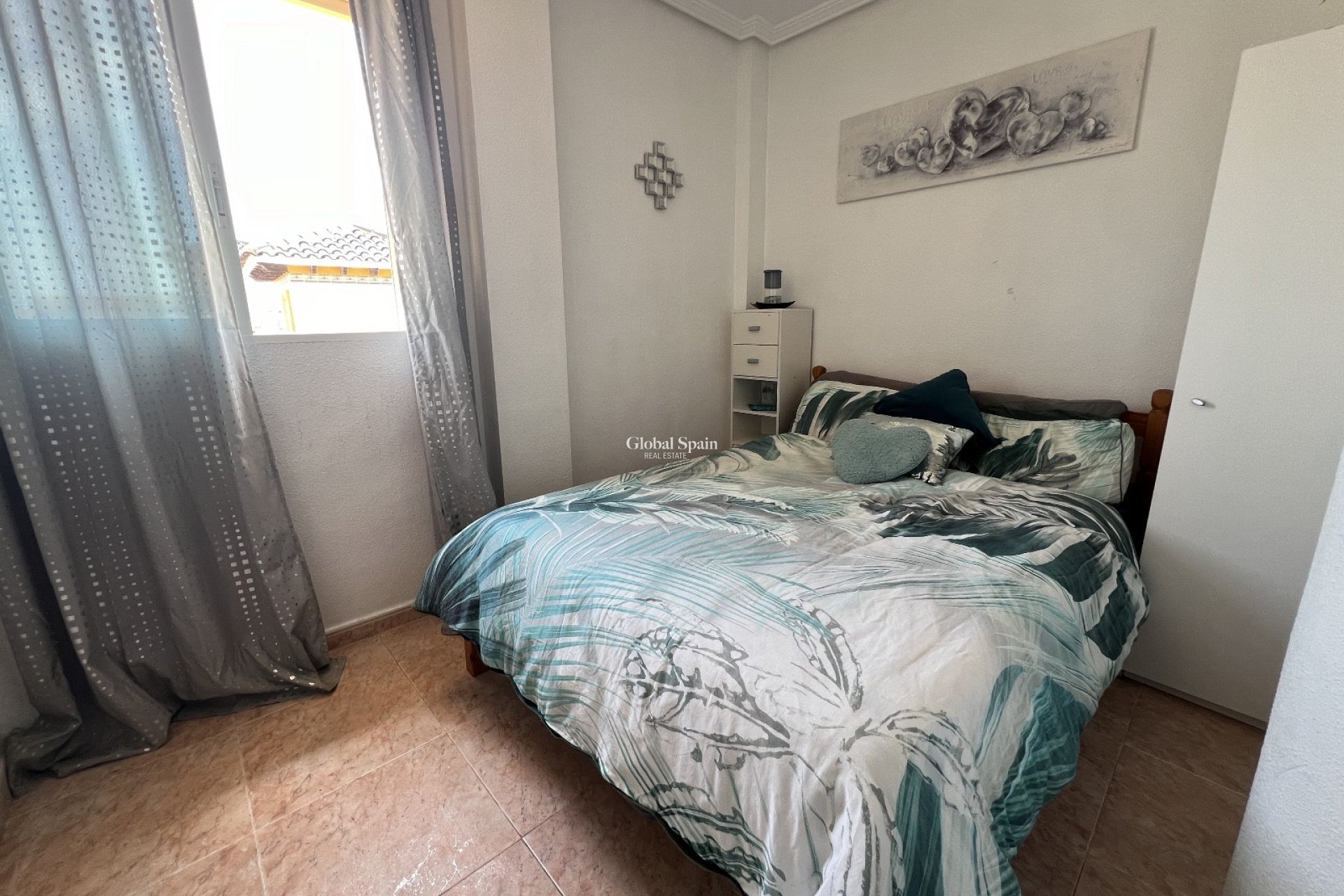 Revente - VILLA -
ORIHUELA - Inland