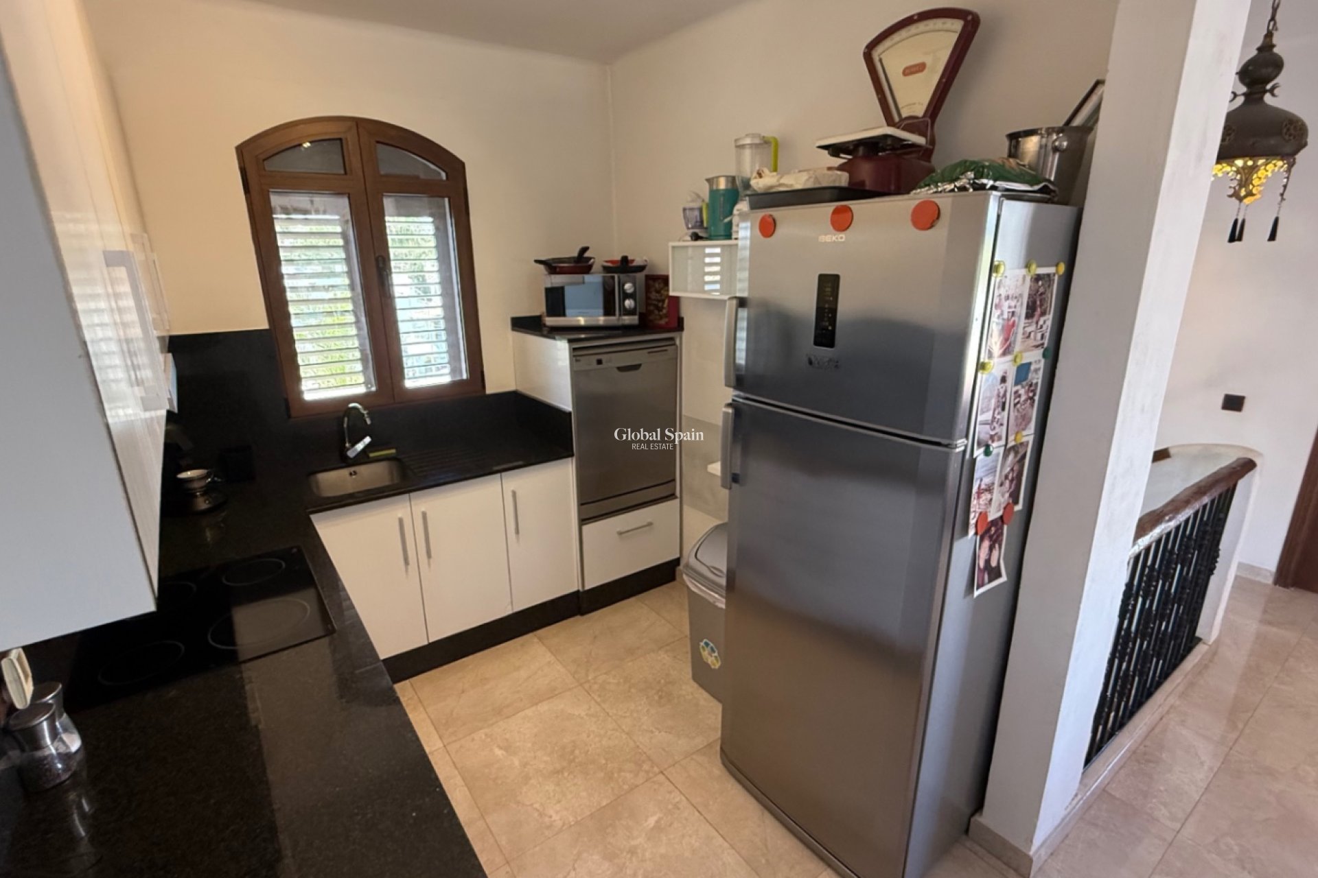 Revente - VILLA -
ORIHUELA - Inland