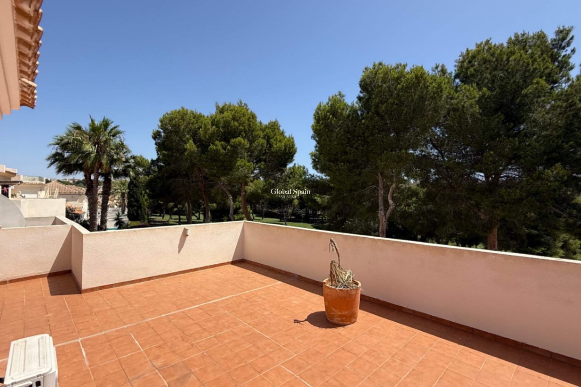 Revente - VILLA -
ORIHUELA - Inland