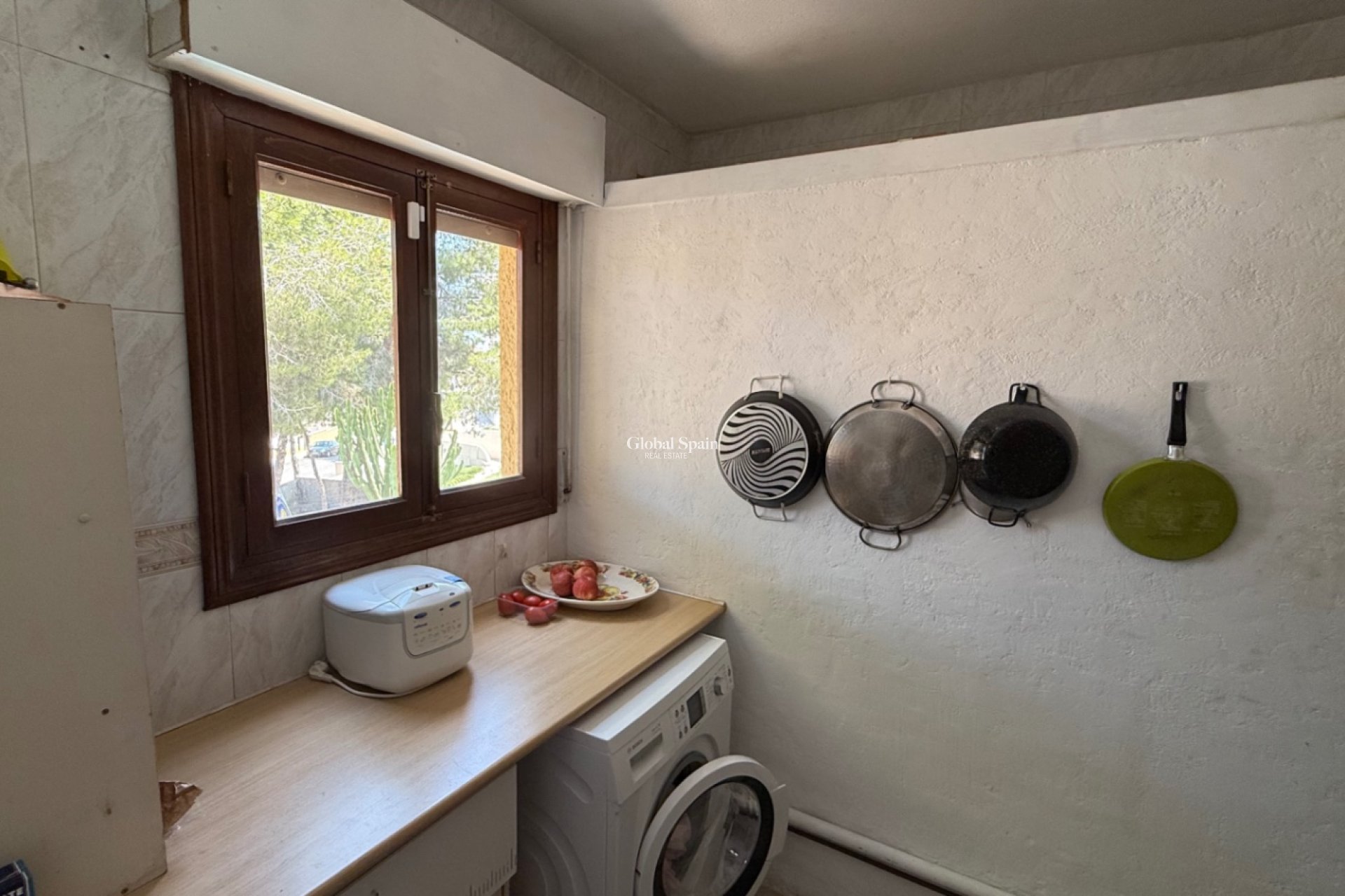 Revente - VILLA -
ORIHUELA - Inland