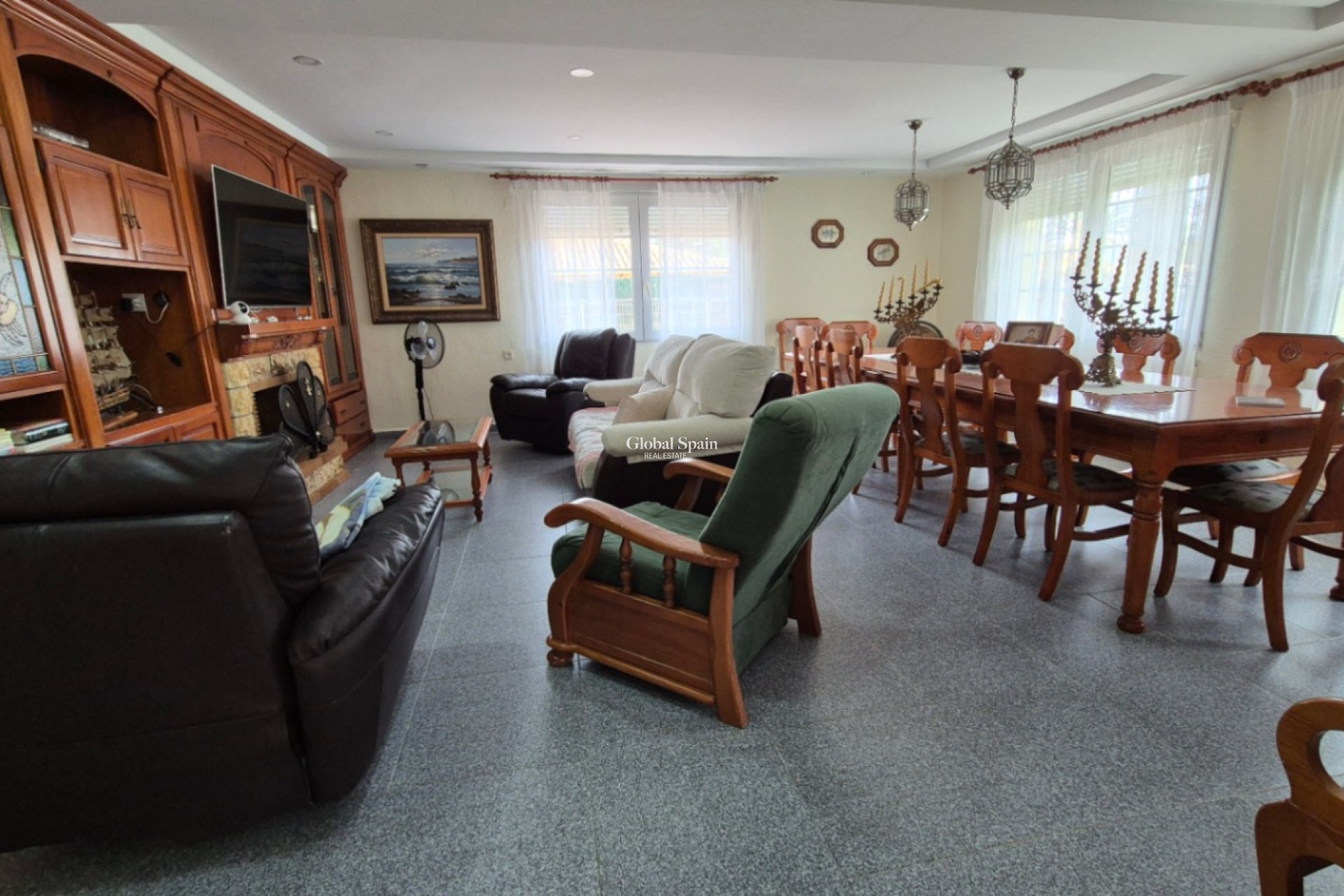 Revente - VILLA -
ORIHUELA - Inland
