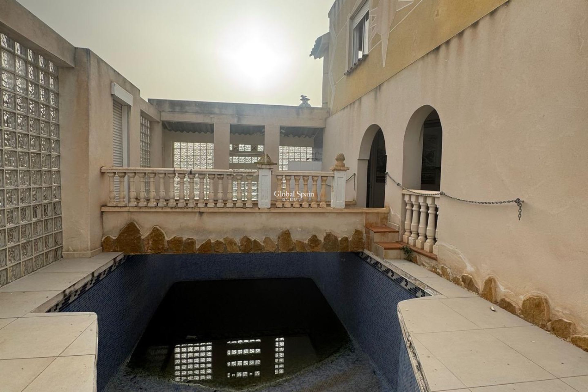 Revente - VILLA -
ORIHUELA - La Campaneta