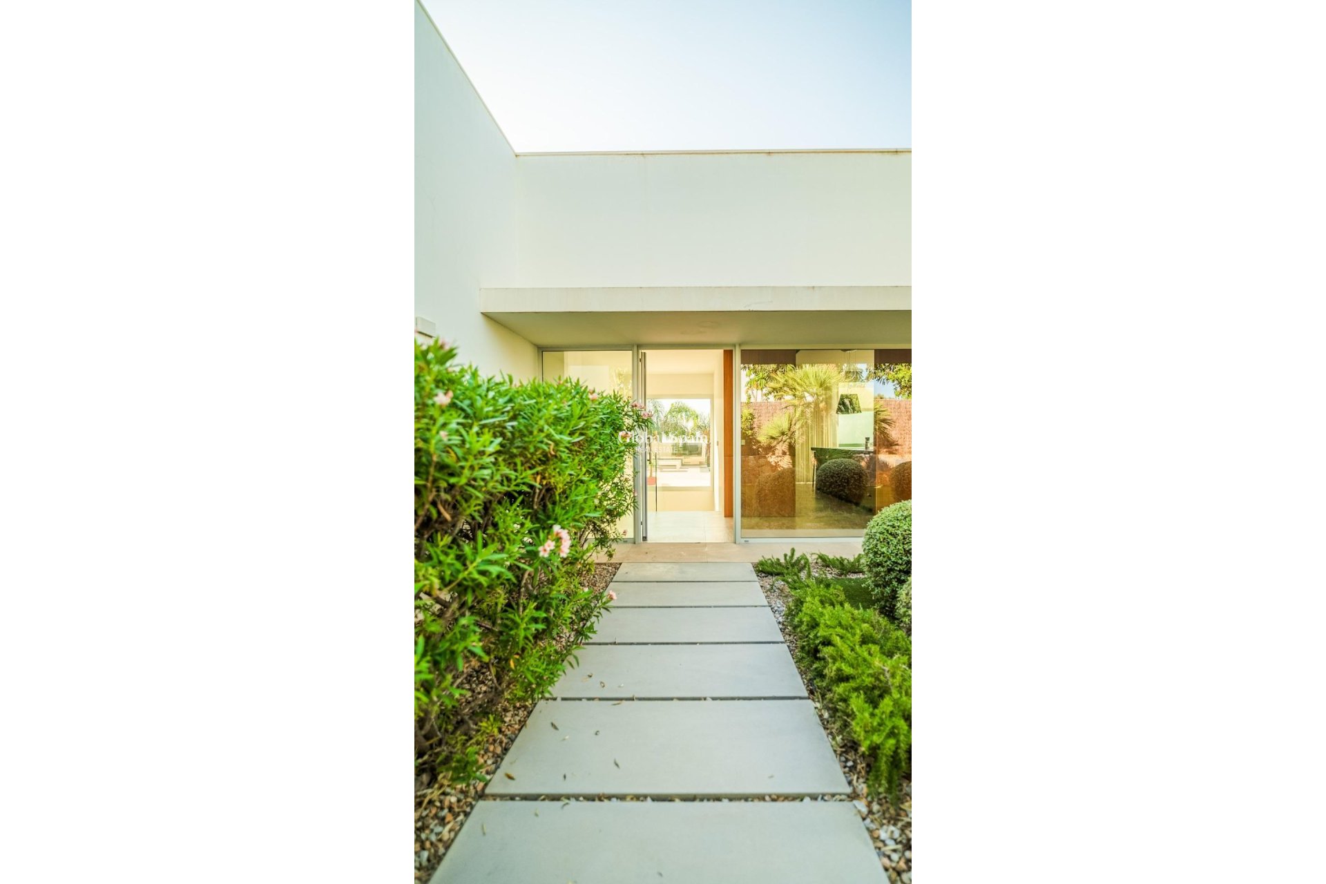 Revente - VILLA -
ORIHUELA - LAS COLINAS GOLF RESORT