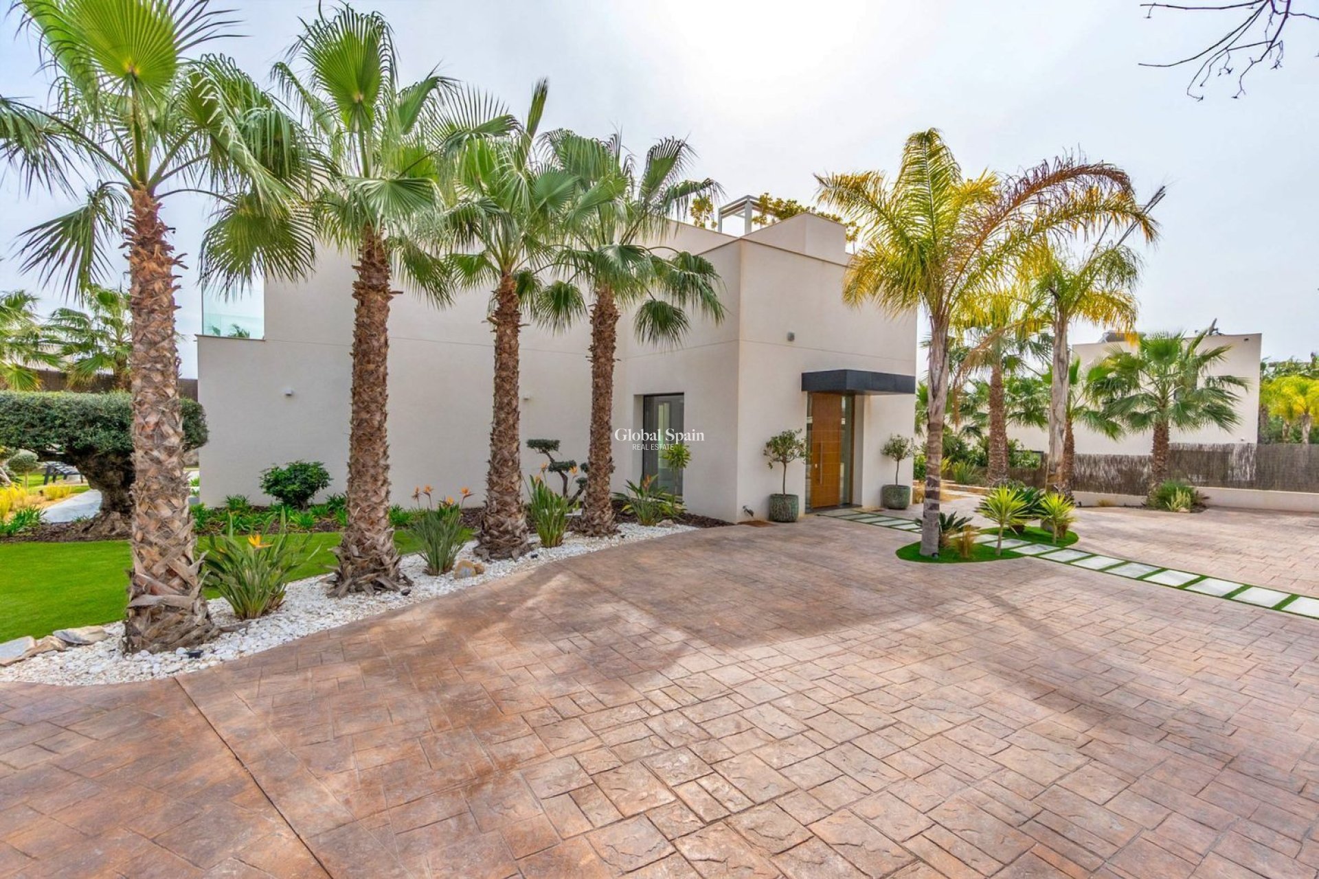 Revente - VILLA -
ORIHUELA - LAS COLINAS GOLF RESORT