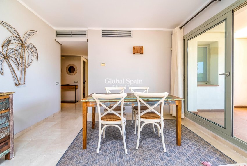 Revente - VILLA -
ORIHUELA - LAS COLINAS GOLF RESORT